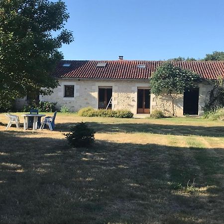 La Fermette Aux Lamas Savigny-Lévescault Zewnętrze zdjęcie